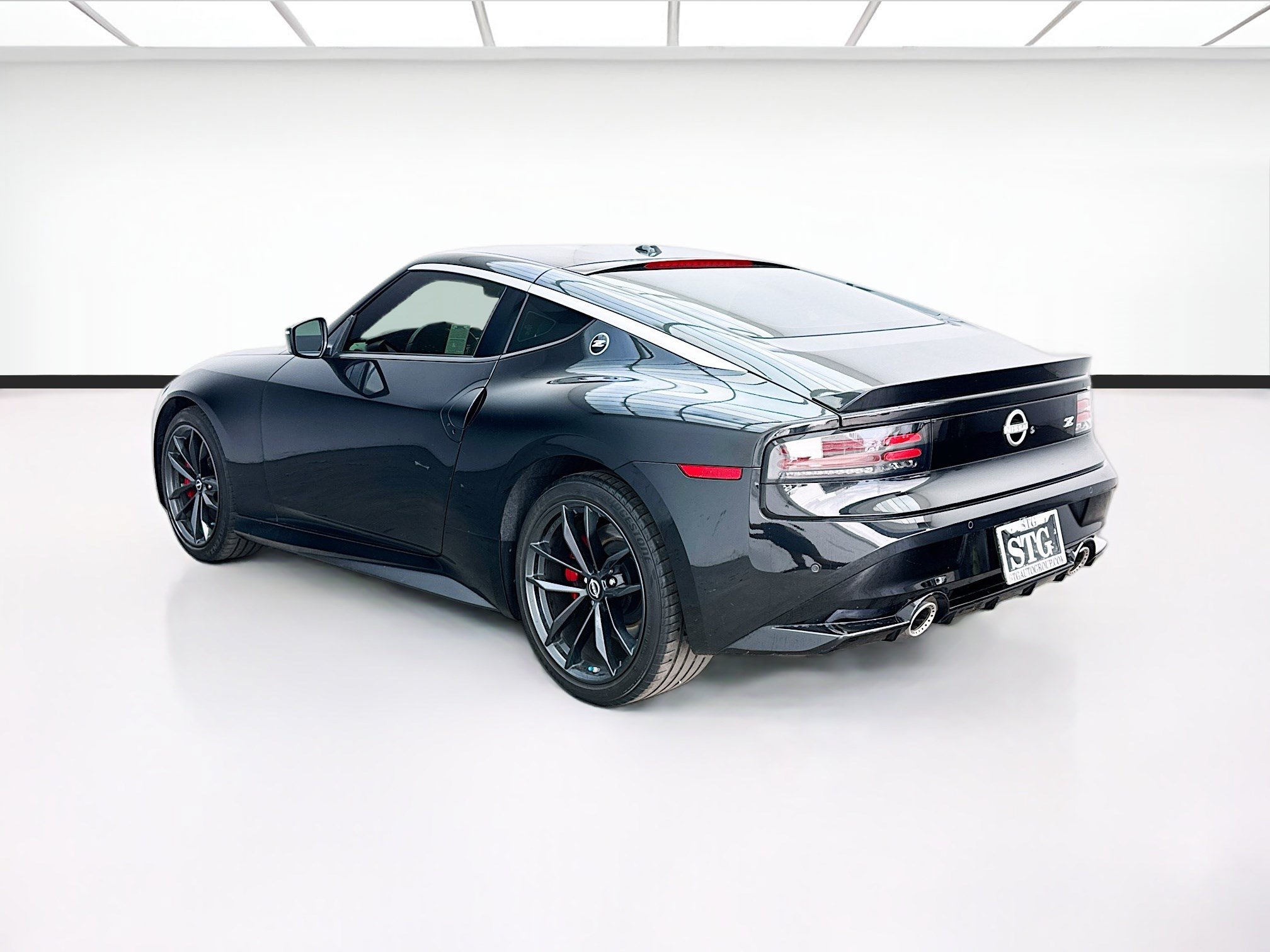 Used 2023 Nissan Z w/ Floor Mat Package (L93) RWD image 6