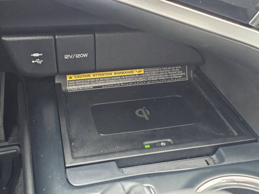 Used 2019 Toyota Camry XSE image 16