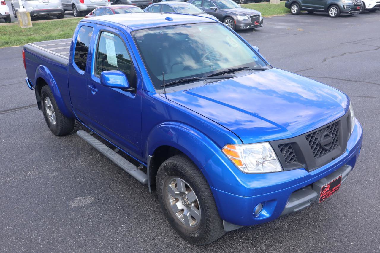 Used 2013 Nissan Frontier PRO-4X AWD/4WD image 12