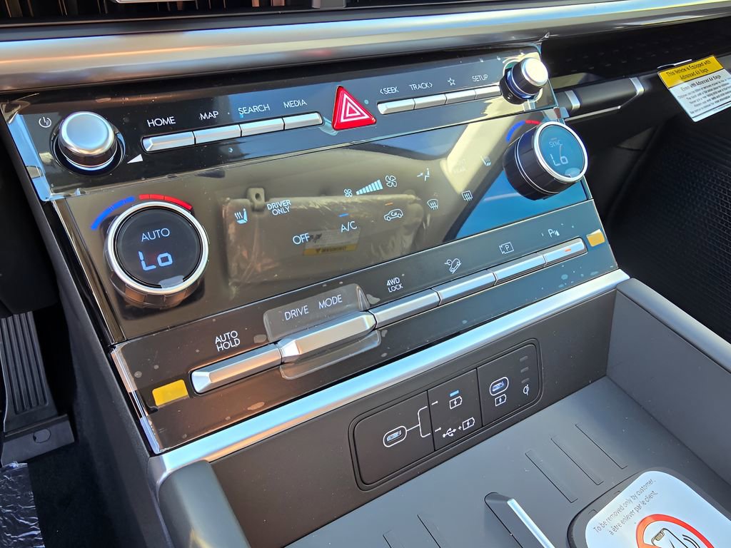 New 2026 Hyundai Santa Fe Calligraphy image 19