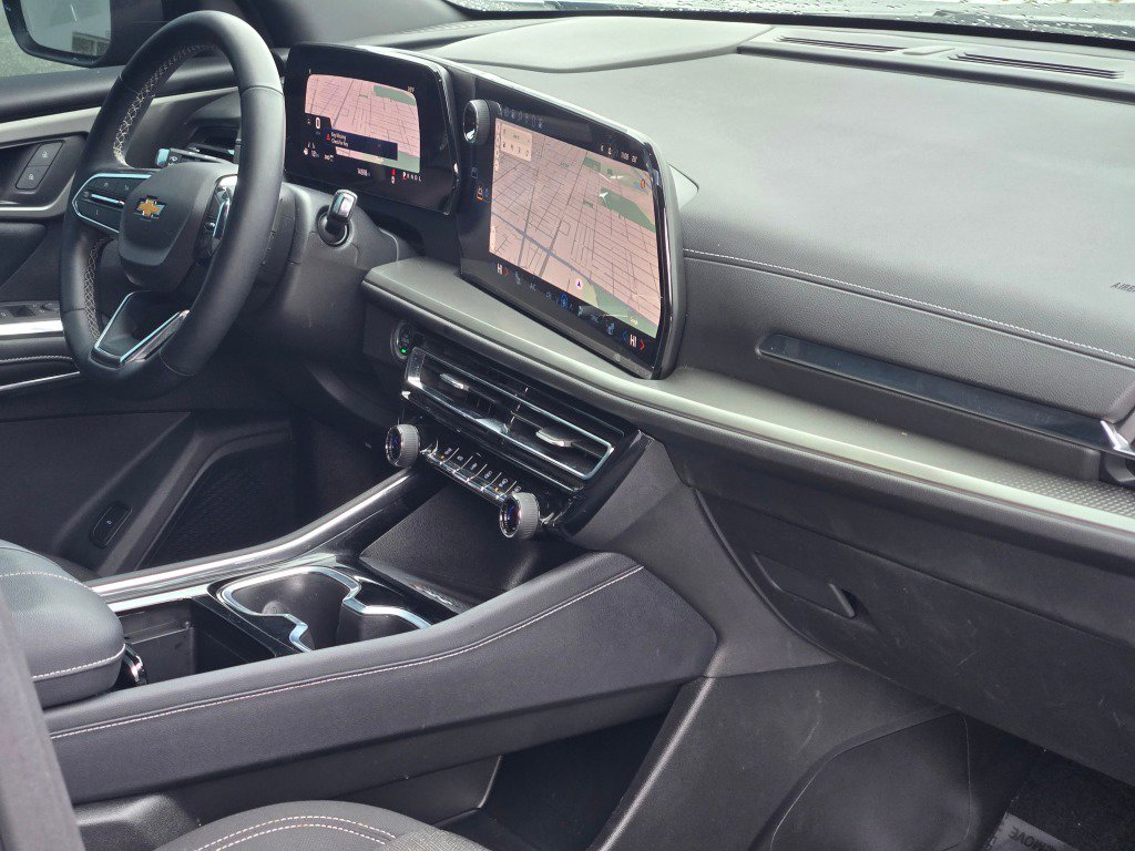 Certified 2024 Chevrolet Traverse LT w/ LPO, Floor Liner Package image 7