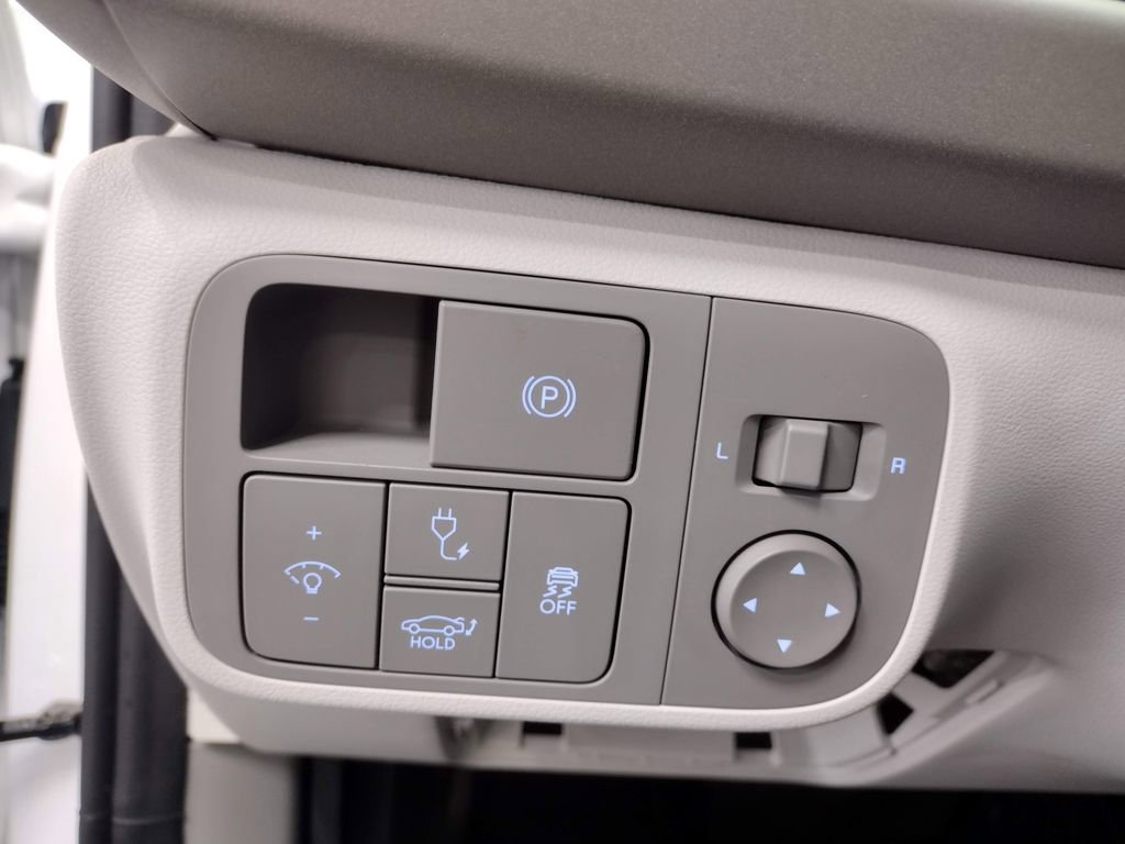 Certified 2025 Hyundai Ioniq 6 SEL image 24