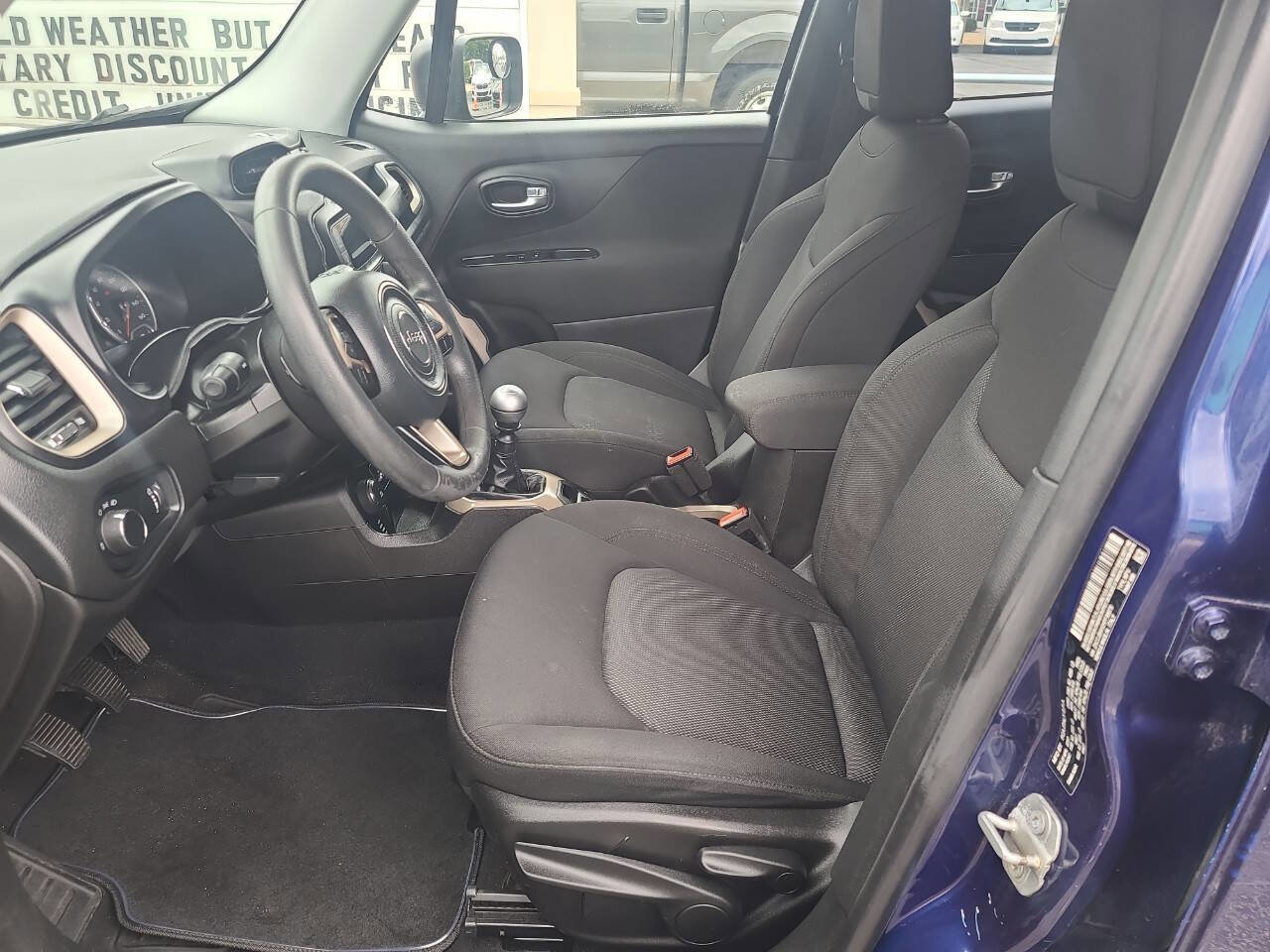 Used 2017 Jeep Renegade Sport w/ Power & Air Group AWD/4WD image 15