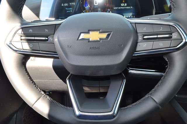 New 2026 Chevrolet Equinox LT w/ Safety and Technology Package FWD image 16