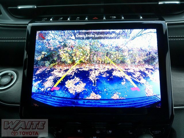 Used 2022 Jeep Grand Cherokee L Overland image 12