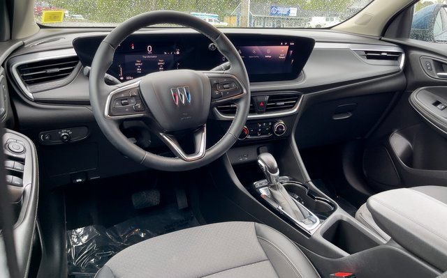Used 2024 Buick Encore GX Preferred w/ Comfort Package AWD/4WD image 12