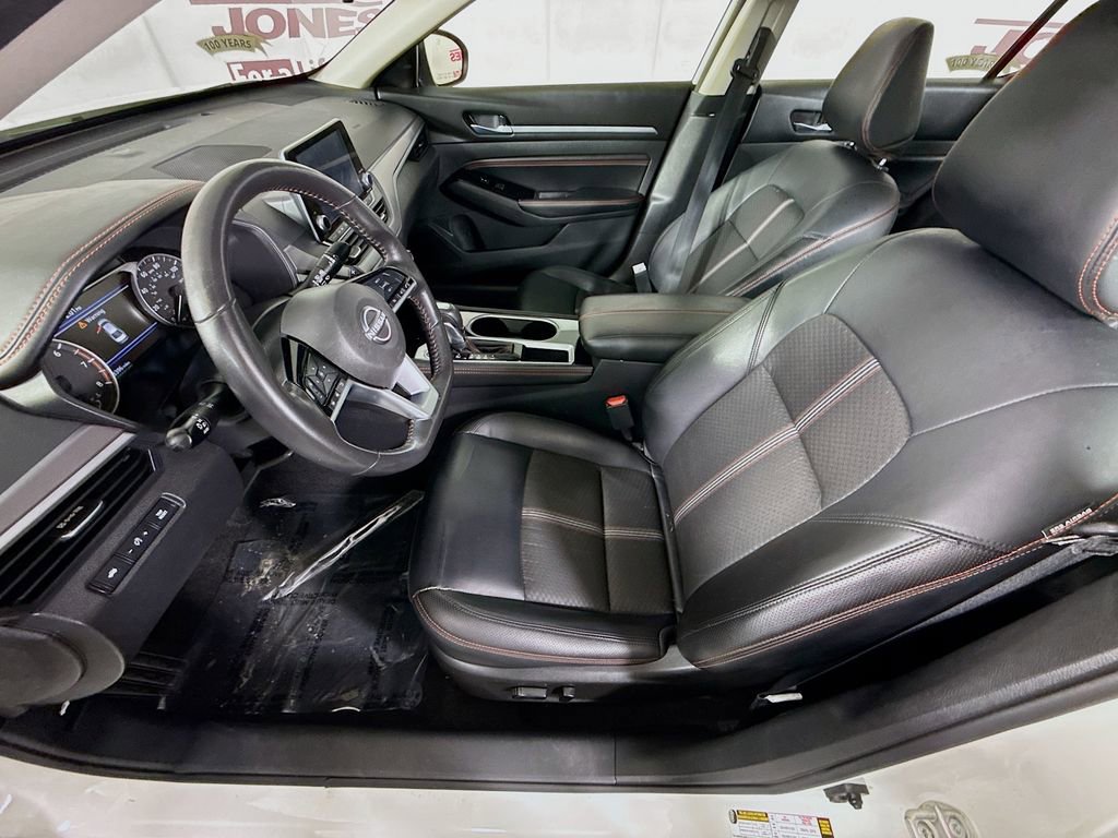 Certified 2023 Nissan Altima 2.5 SR FWD image 24