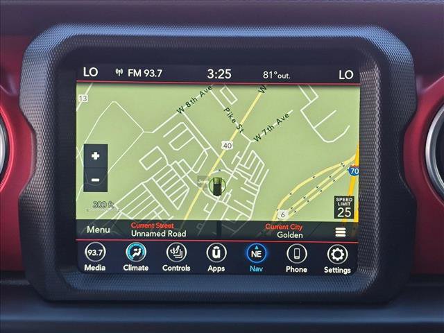 Used 2023 Jeep Wrangler Unlimited Rubicon w/ Cold Weather Group AWD/4WD image 13