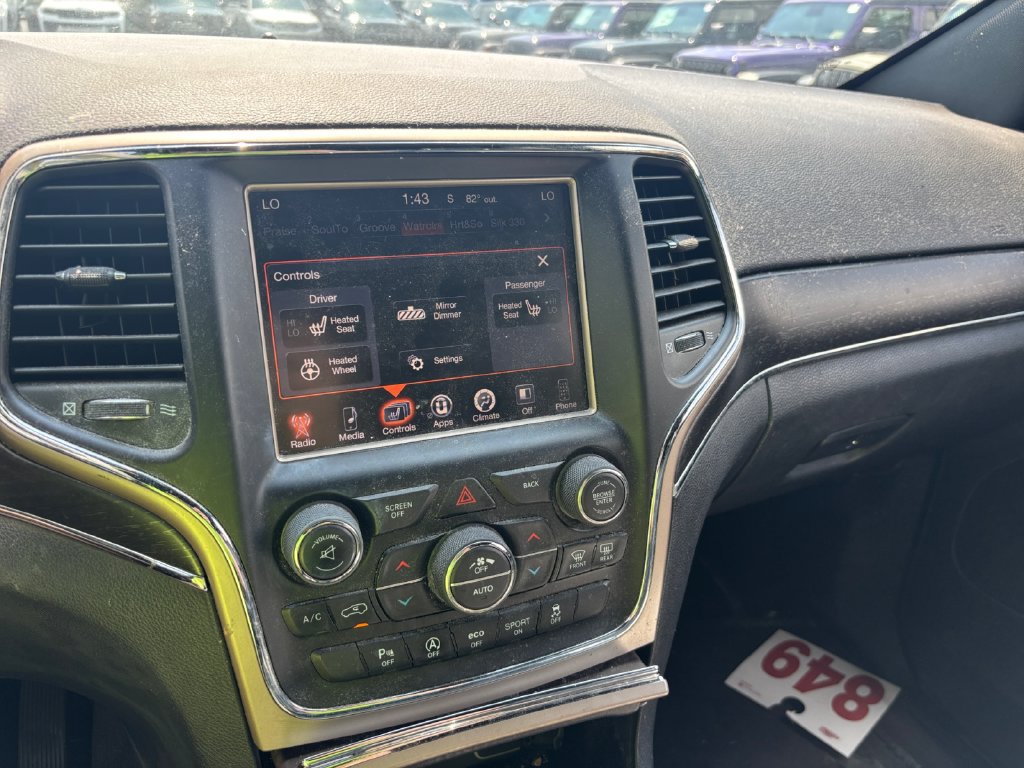Used 2016 Jeep Grand Cherokee Limited AWD/4WD image 28