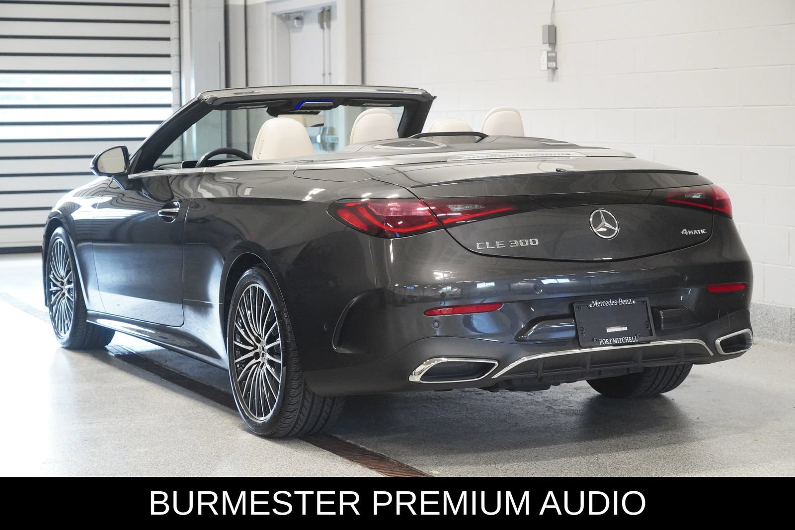 Certified 2026 Mercedes-Benz CLE 300 4MATIC Cabriolet image 4