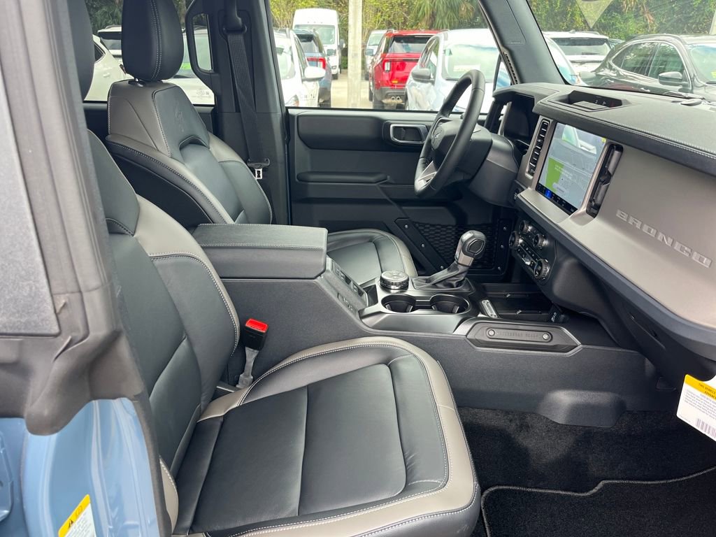 New 2025 Ford Bronco Outer Banks image 28
