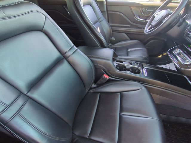 Used 2023 Lincoln Corsair AWD image 34