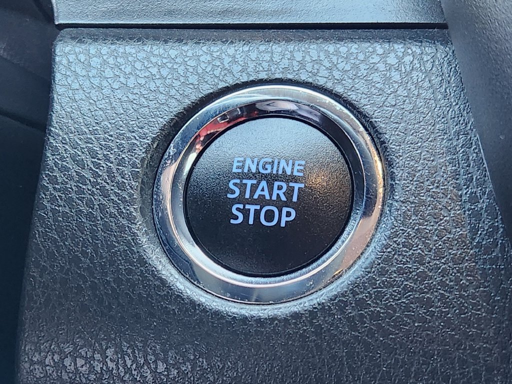Used 2020 Toyota Camry XSE FWD image 20
