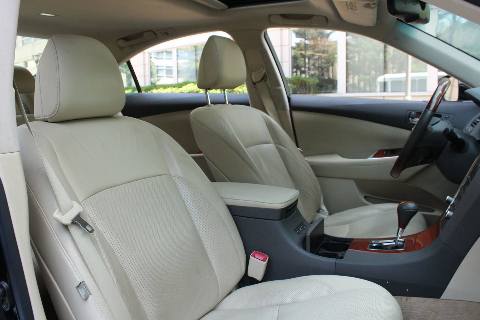 Used 2010 Lexus ES 350 FWD image 28