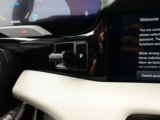 Certified 2024 Porsche Taycan GTS image 15