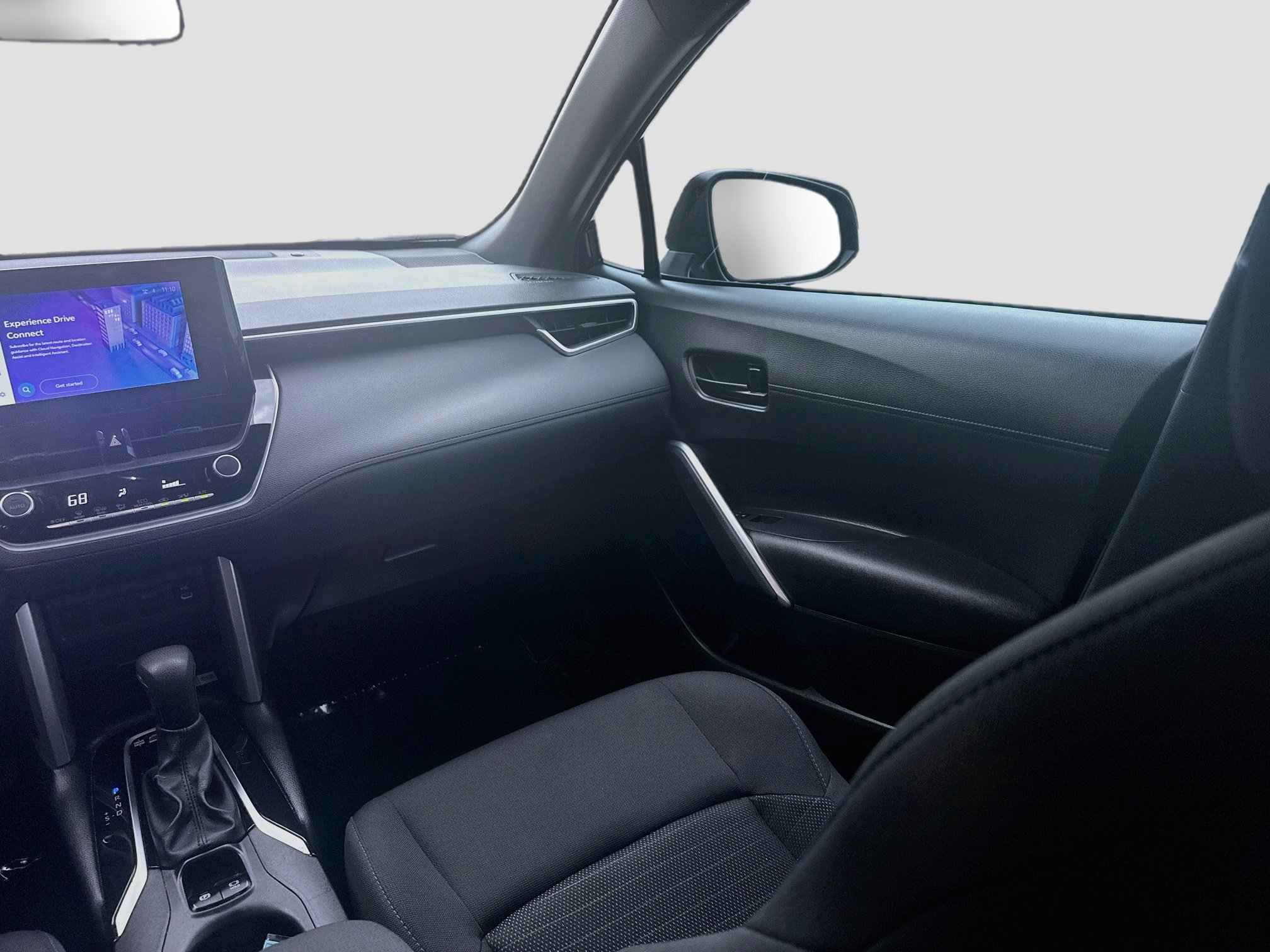 Used 2023 Toyota Corolla Cross AWD Hybrid image 21