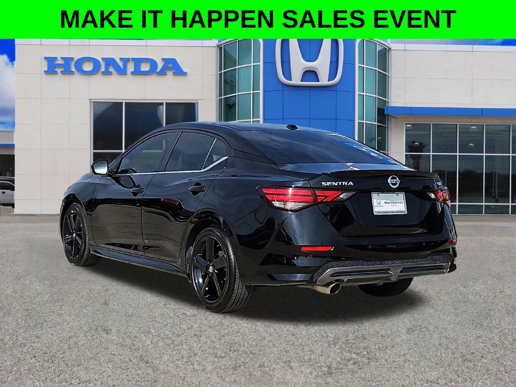 Used 2023 Nissan Sentra SR w/ SR Premium Package FWD image 5