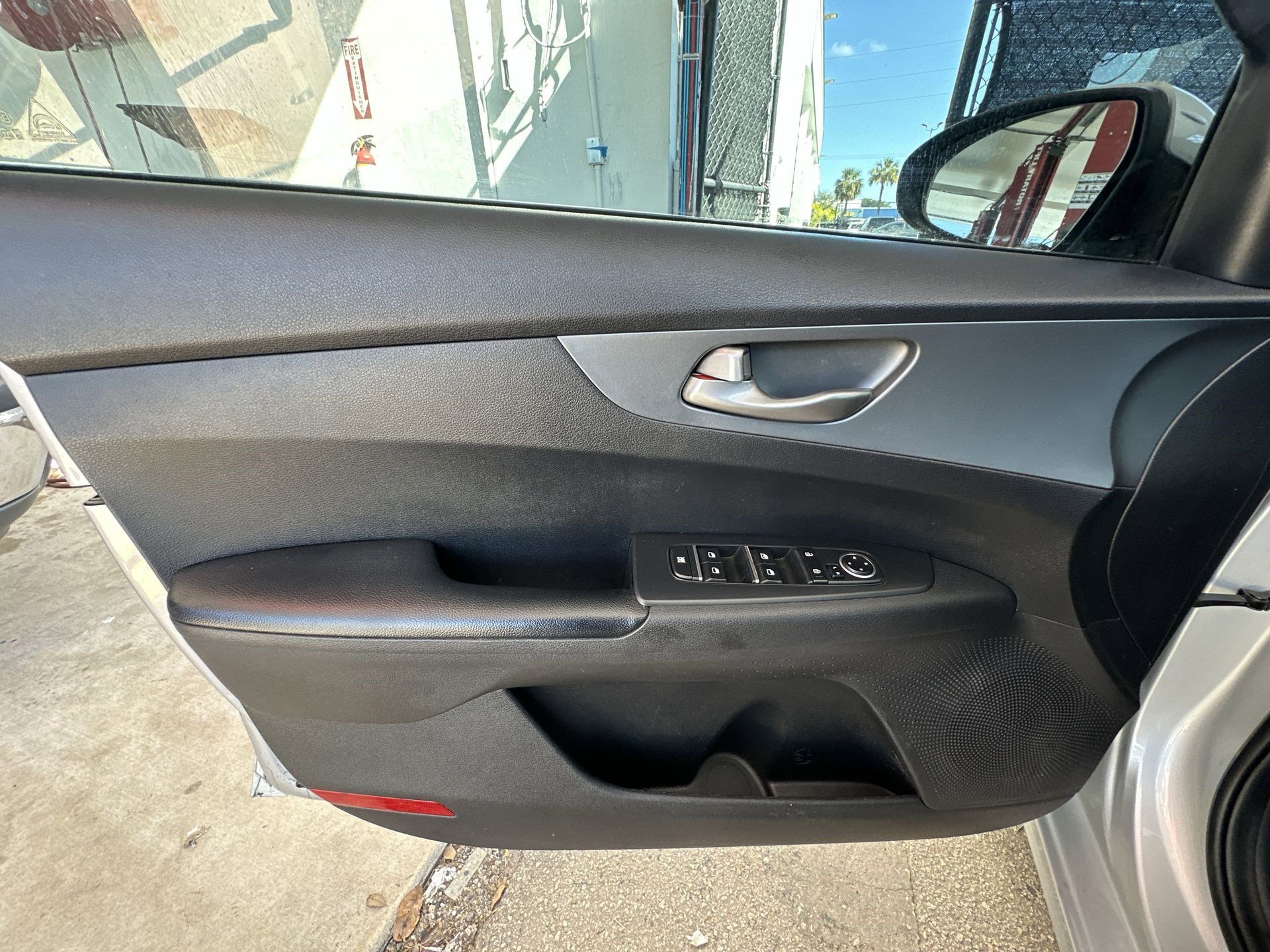 Used 2021 Kia Forte LXS image 32