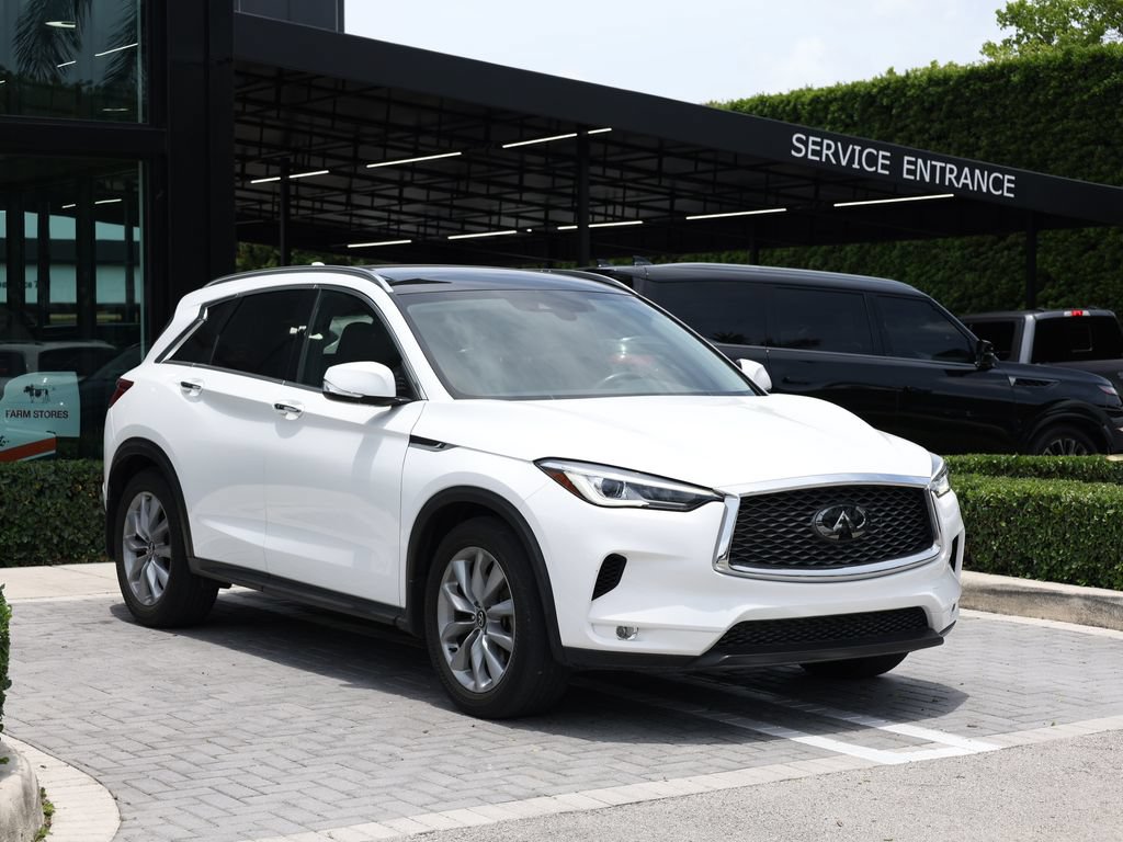 Certified 2021 INFINITI QX50 Luxe FWD image 2