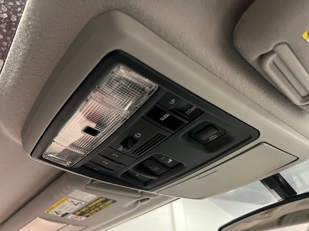 Used 2013 Toyota 4Runner Limited image 40