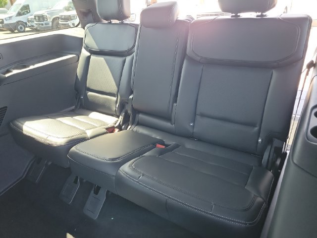 New 2027 Ford Expedition Platinum w/ Stealth Performance Package AWD/4WD image 22