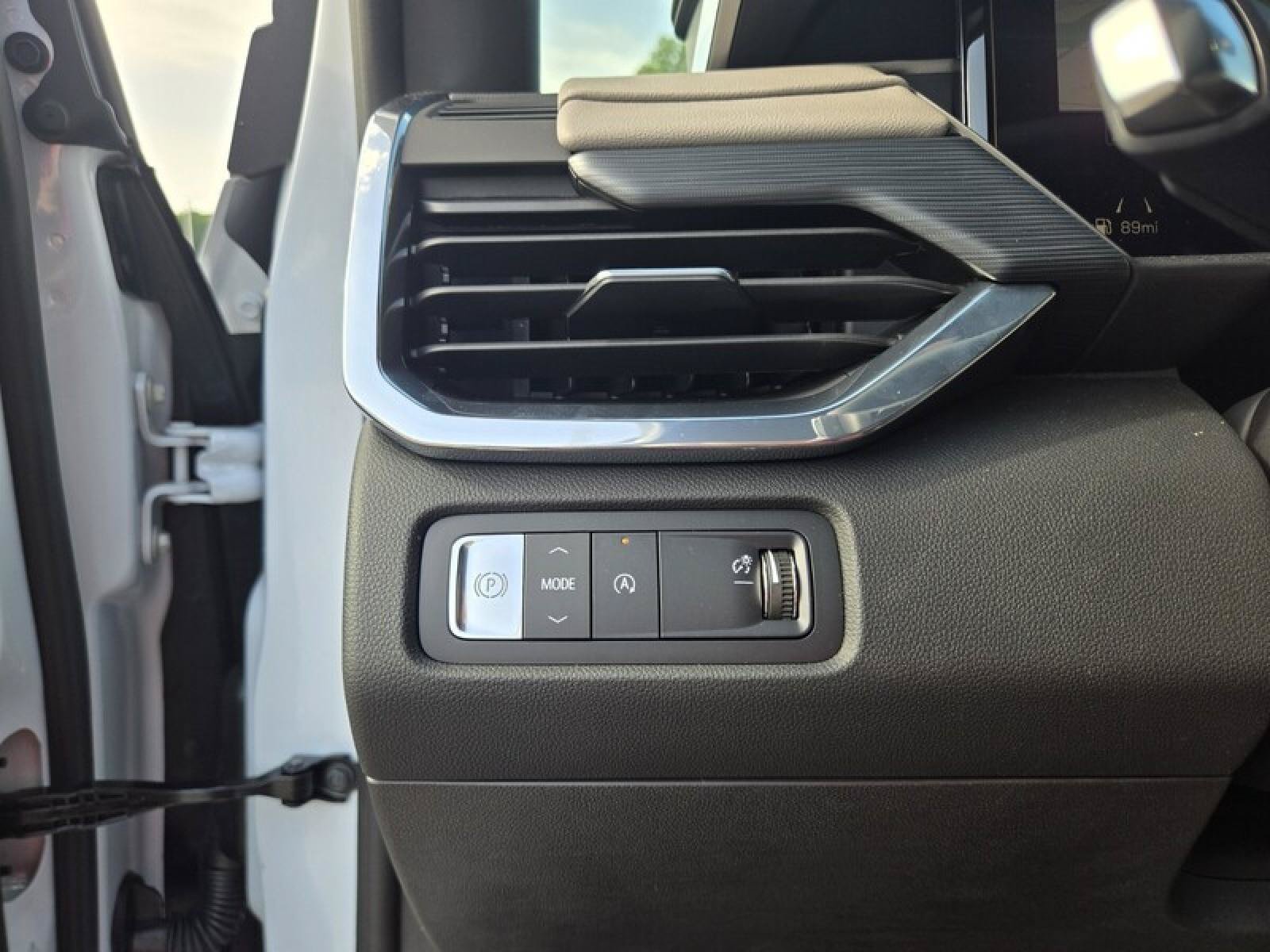 New 2026 GMC Acadia Elevation w/ Elevation Premium Package FWD image 14