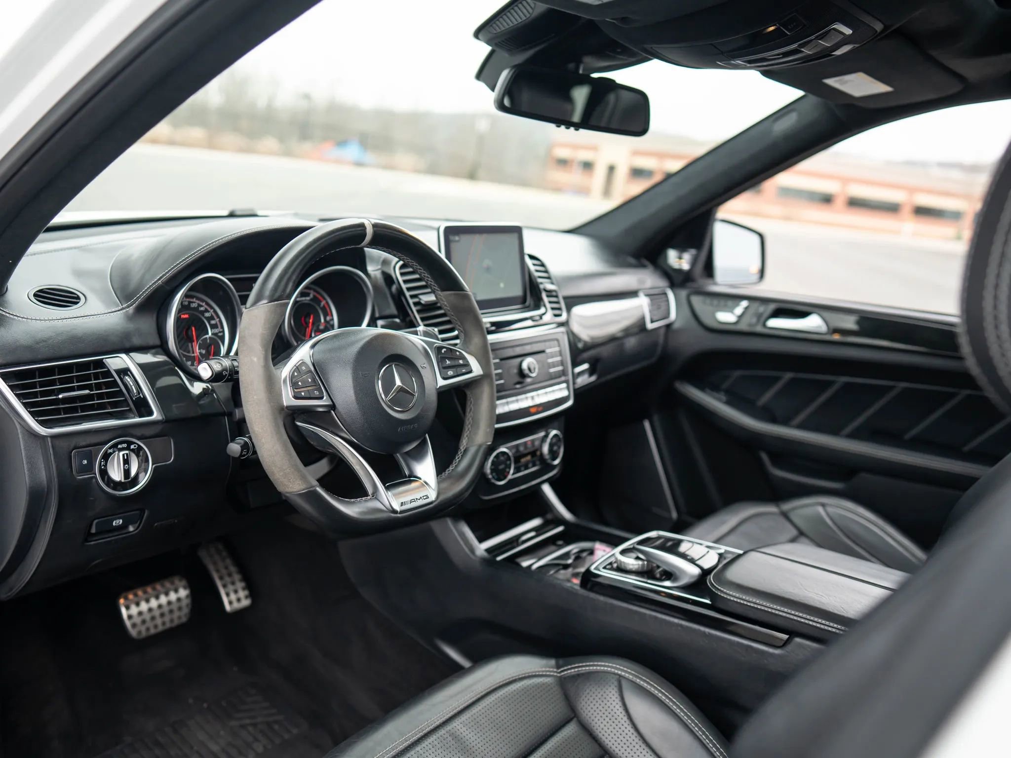 Used 2016 Mercedes-Benz GLE 63 AMG S image 26