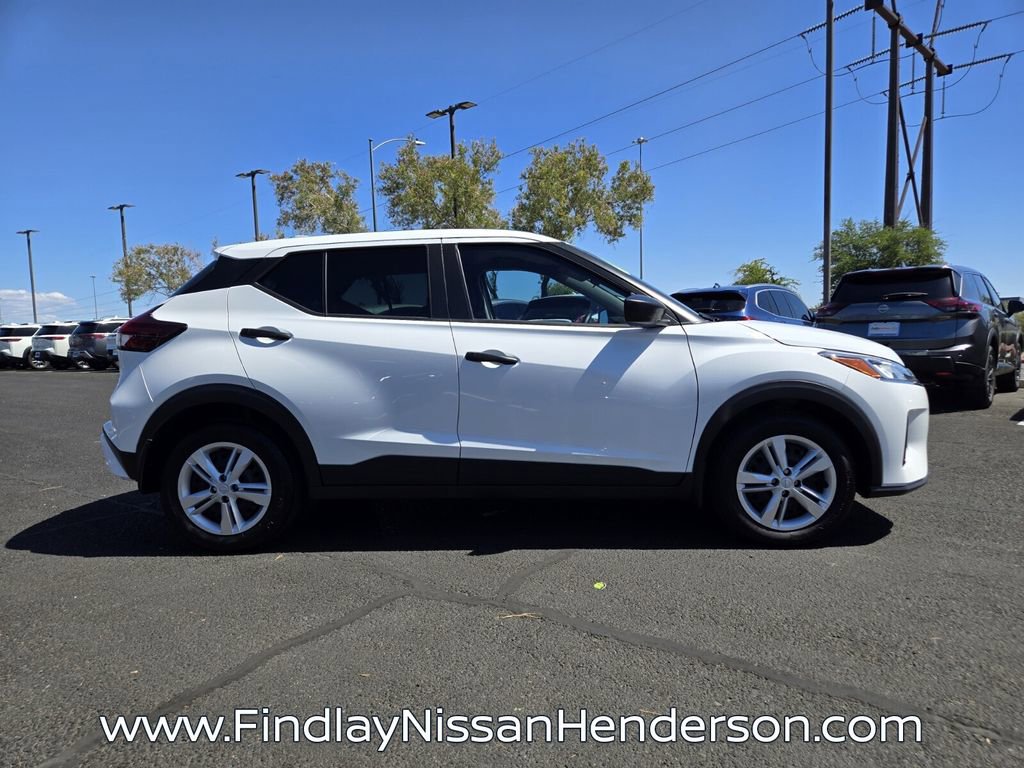 Used 2025 Nissan Kicks Play S FWD image 7