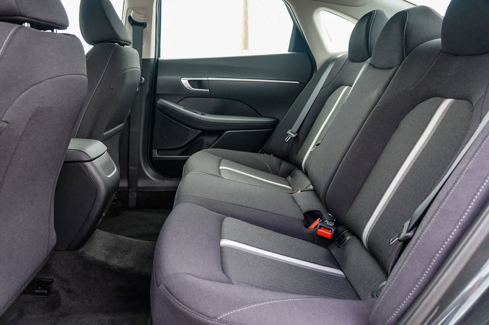 Certified 2025 Hyundai Sonata SE FWD image 19