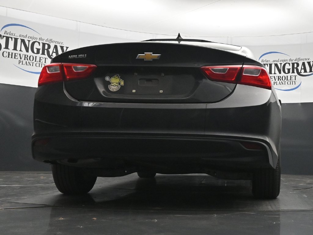 Used 2021 Chevrolet Malibu LS FWD image 31