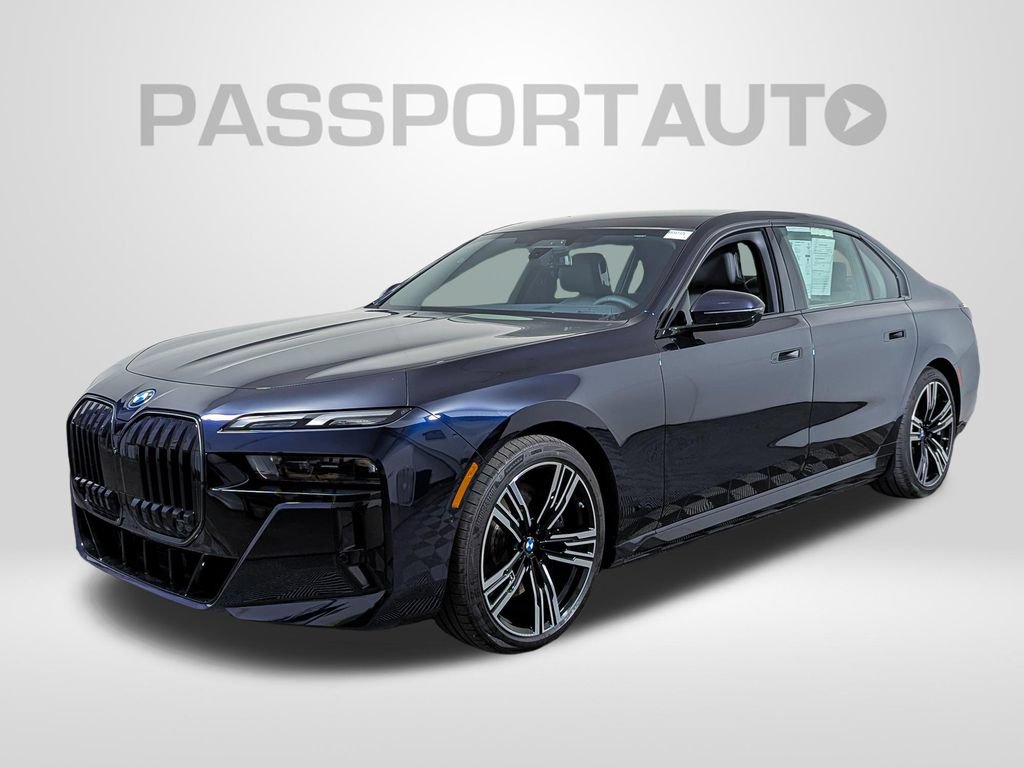 Used 2026 BMW i7 xDrive60 AWD/4WD image 1