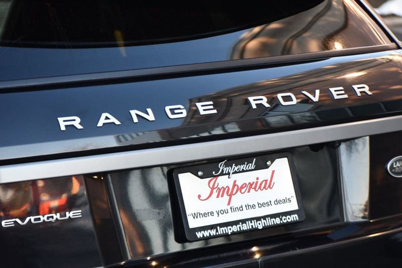 Used 2017 Land Rover Range Rover Evoque SE image 7