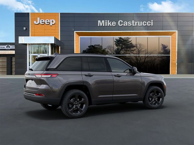 New 2025 Jeep Grand Cherokee Limited w/ Black Appearance Package image 5