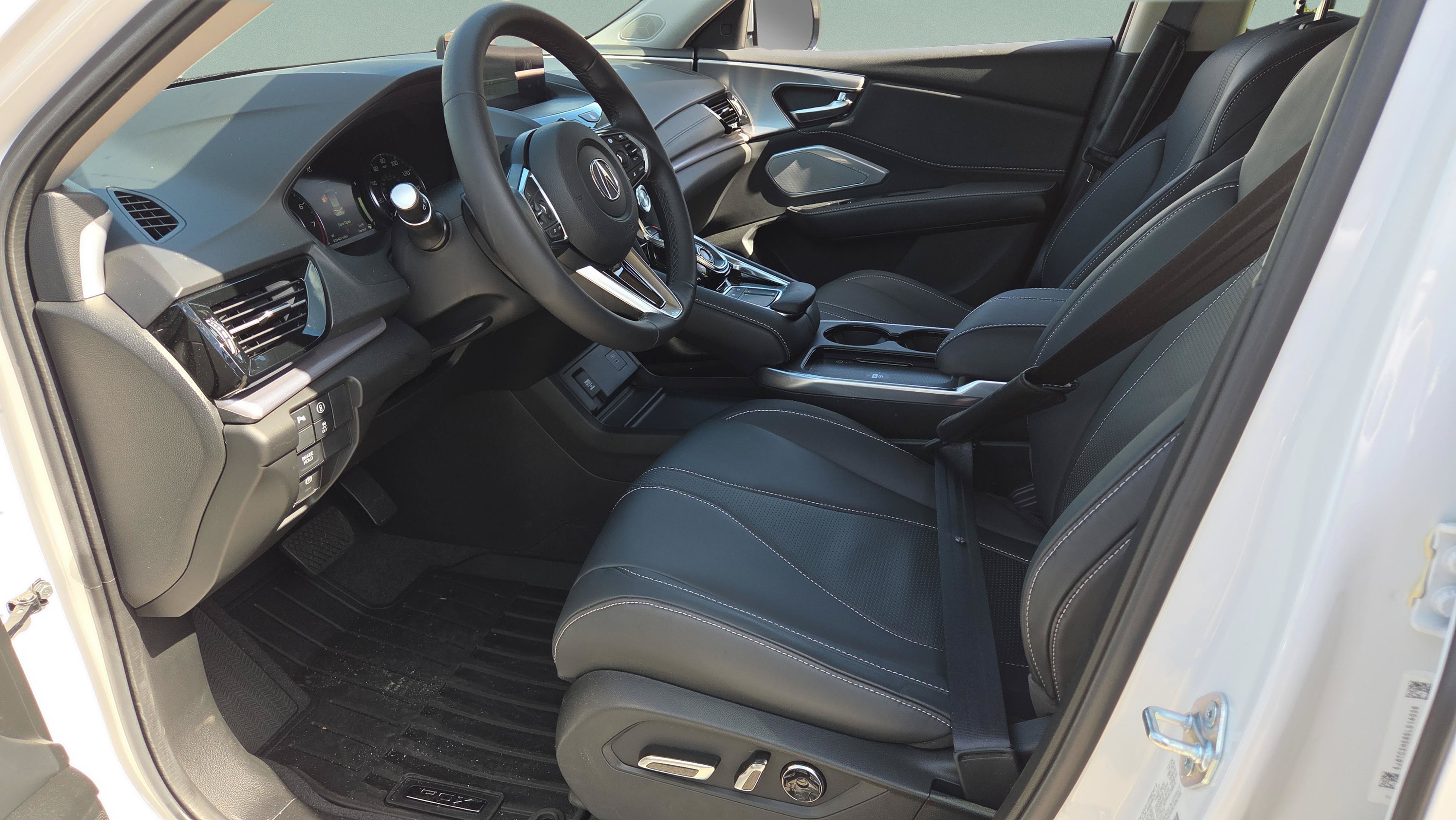 Used 2025 Acura RDX SH-AWD w/ Technology Package image 9