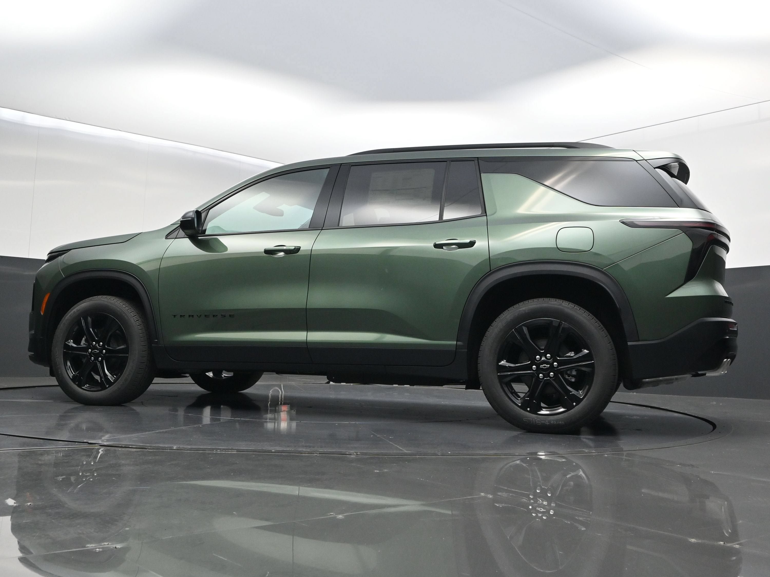 New 2027 Chevrolet Traverse LT w/ Midnight/Sport Edition AWD/4WD image 46