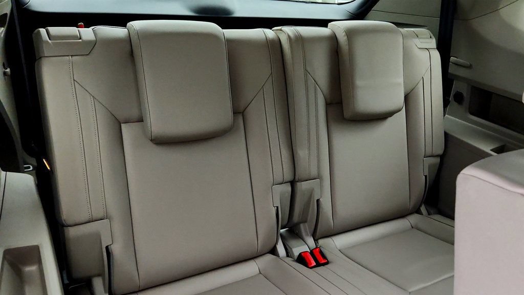 Used 2018 Volkswagen Atlas SEL FWD image 24
