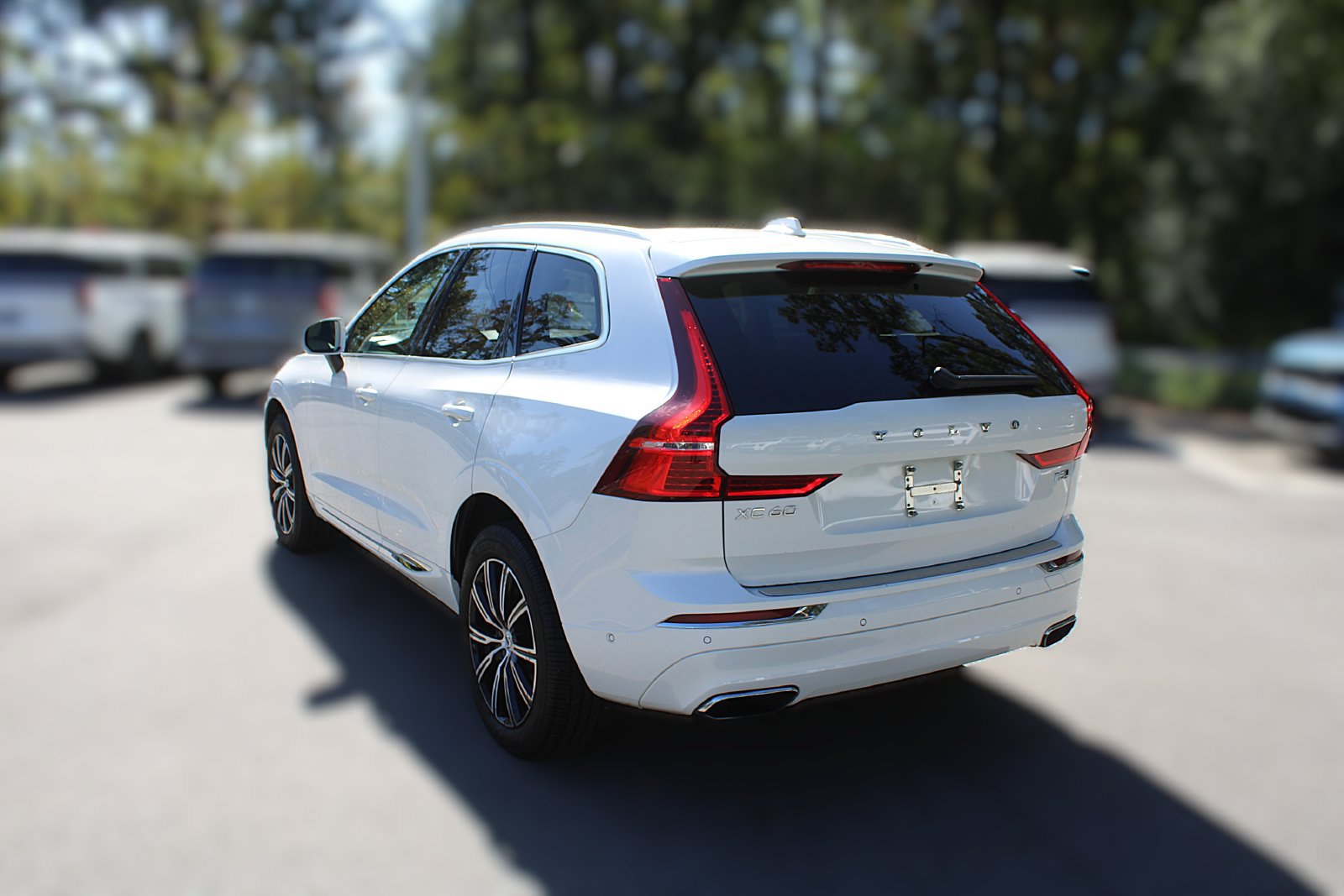 Used 2021 Volvo XC60 T5 Inscription w/ Advanced Package AWD/4WD image 7