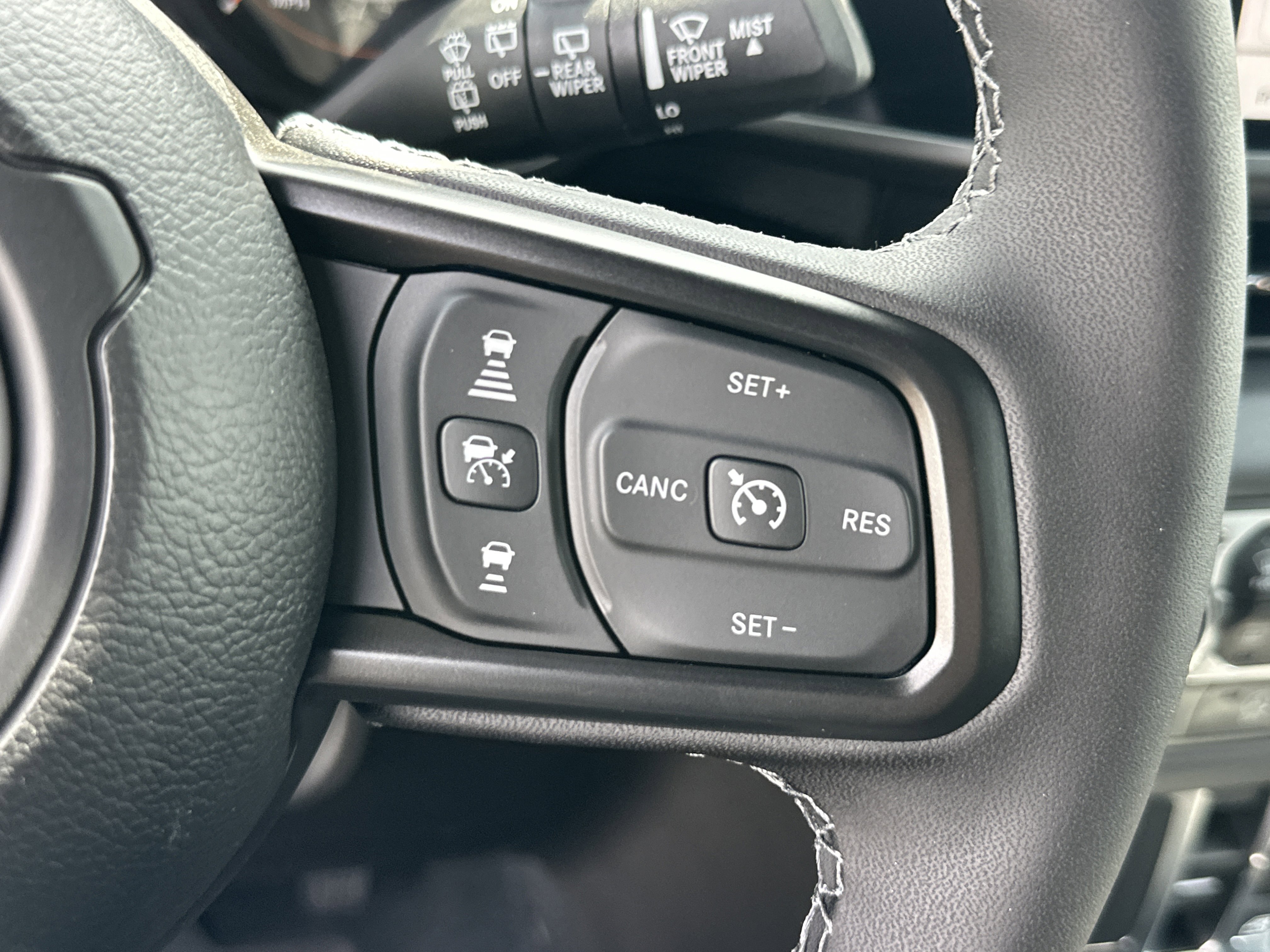 New 2026 Jeep Wrangler Unlimited Rubicon AWD/4WD image 9