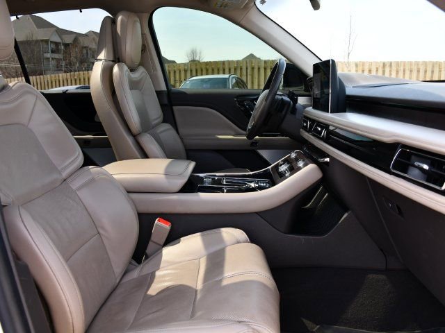 Used 2022 Lincoln Aviator Reserve w/ Equipment Group 201A image 26