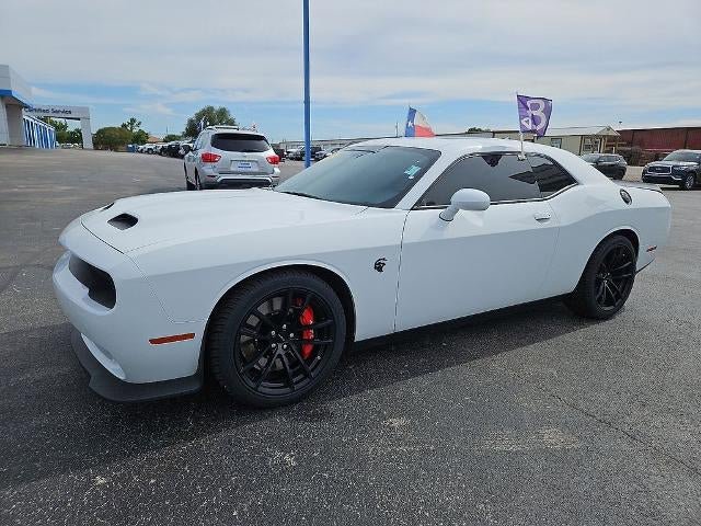 Used 2023 Dodge Challenger SRT Hellcat RWD image 2