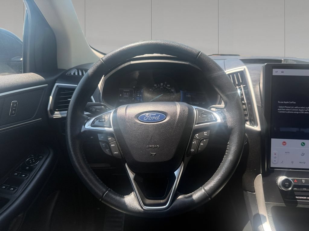 Used 2024 Ford Edge SEL AWD/4WD image 13