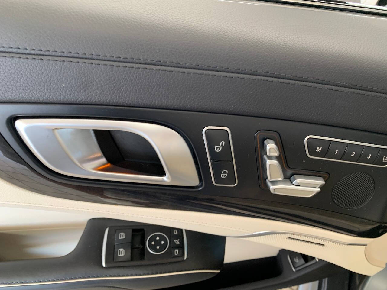 Used 2017 Mercedes-Benz SL 450 image 17
