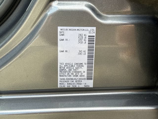 Used 2024 Nissan Altima 2.5 SV FWD image 16