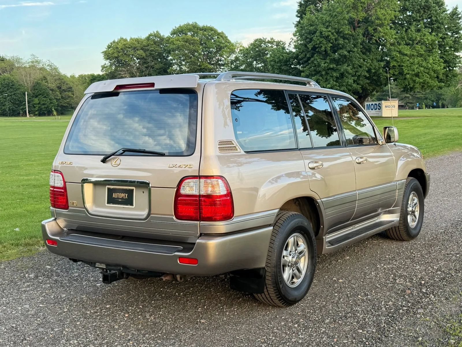 Used 2001 Lexus LX 470 4WD image 24
