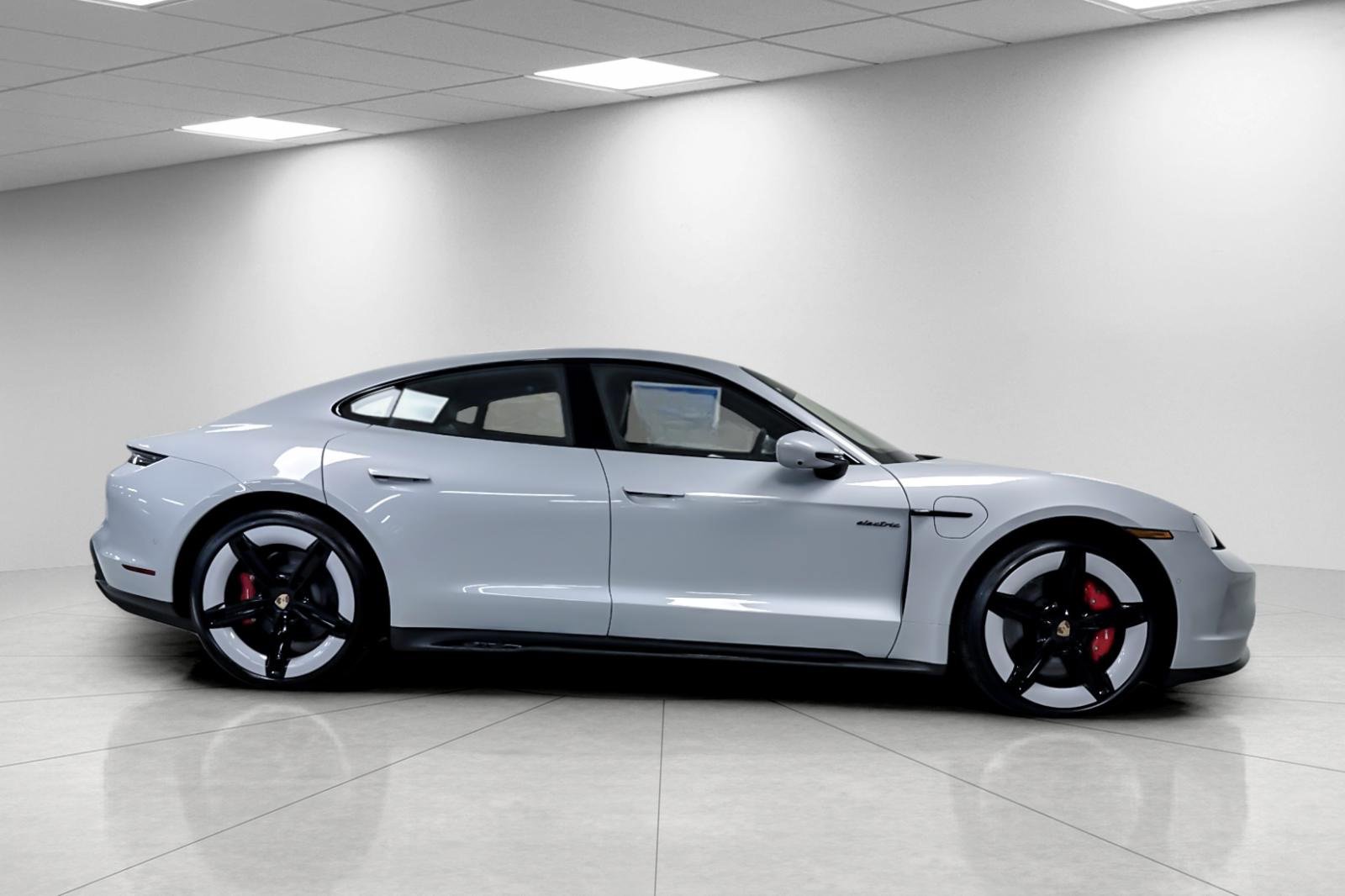 New 2025 Porsche Taycan GTS image 9