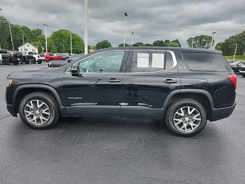 Certified 2023 GMC Acadia SLE w/ LPO, Floor Liner Package image 6