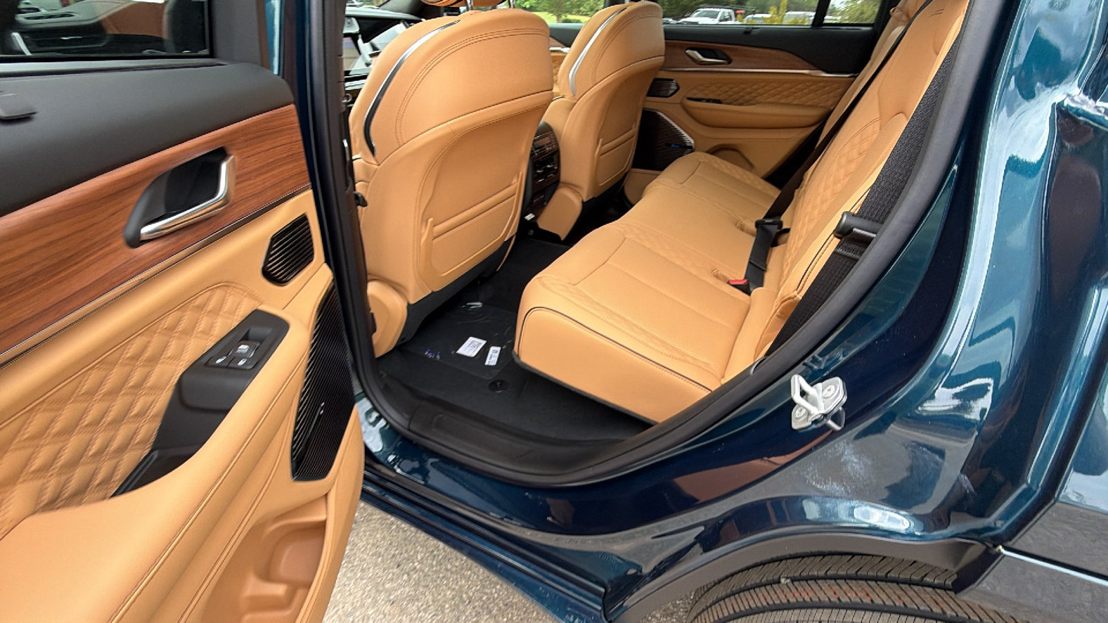 New 2026 Jeep Grand Cherokee Summit AWD/4WD image 20