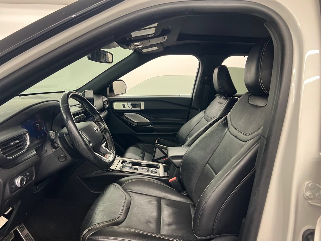 Used 2021 Ford Explorer ST w/ Equipment Group 401A AWD/4WD image 9