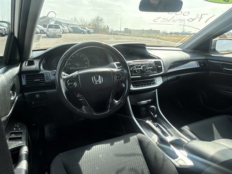 Used 2014 Honda Accord Sport image 27