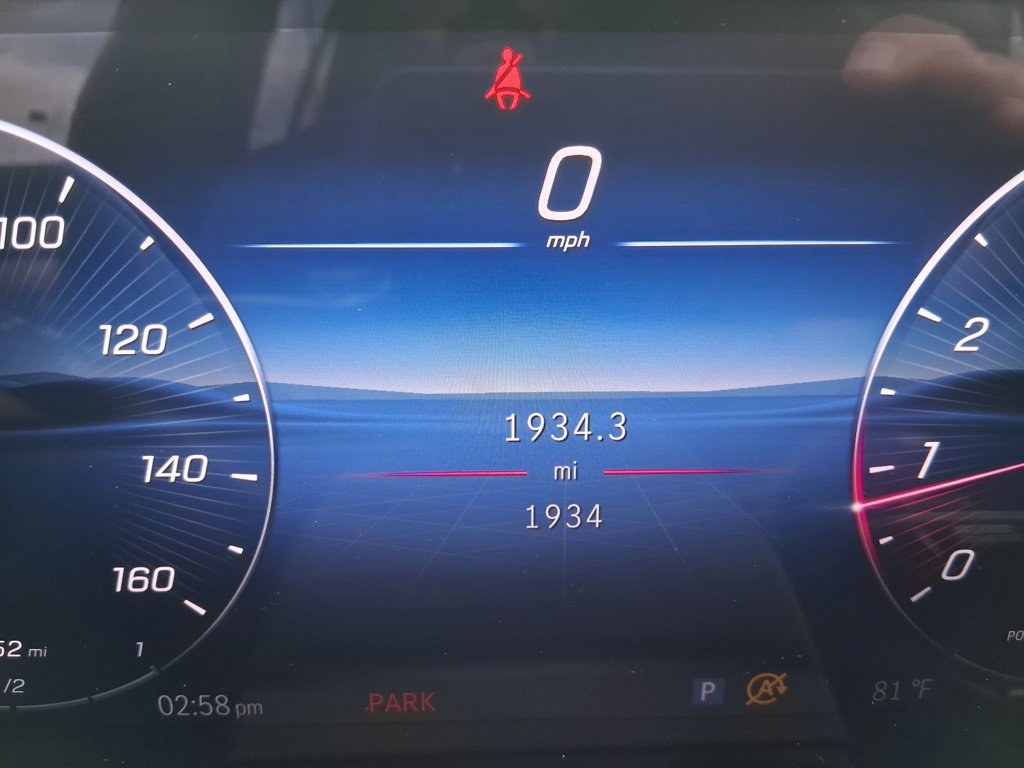 Used 2026 Mercedes-Benz GLC 300 image 11